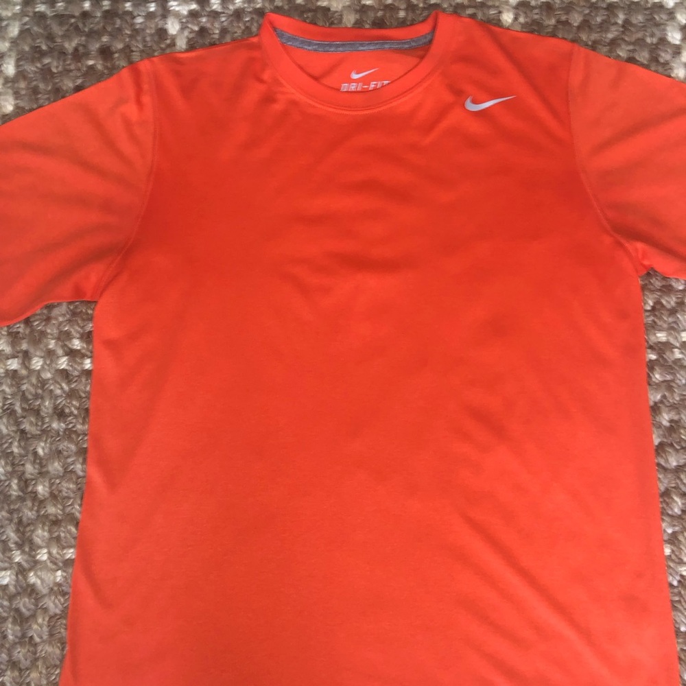 Men’s Nike Dri-Fit shirt